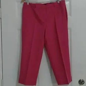Rafaella Classic High Rise Straight Hip Capri (Size 14)